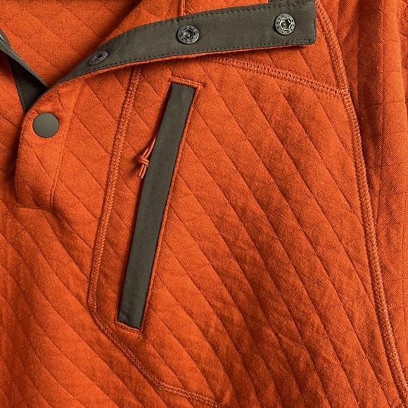 Men’s Woods Sweater - Picture 4 of 4